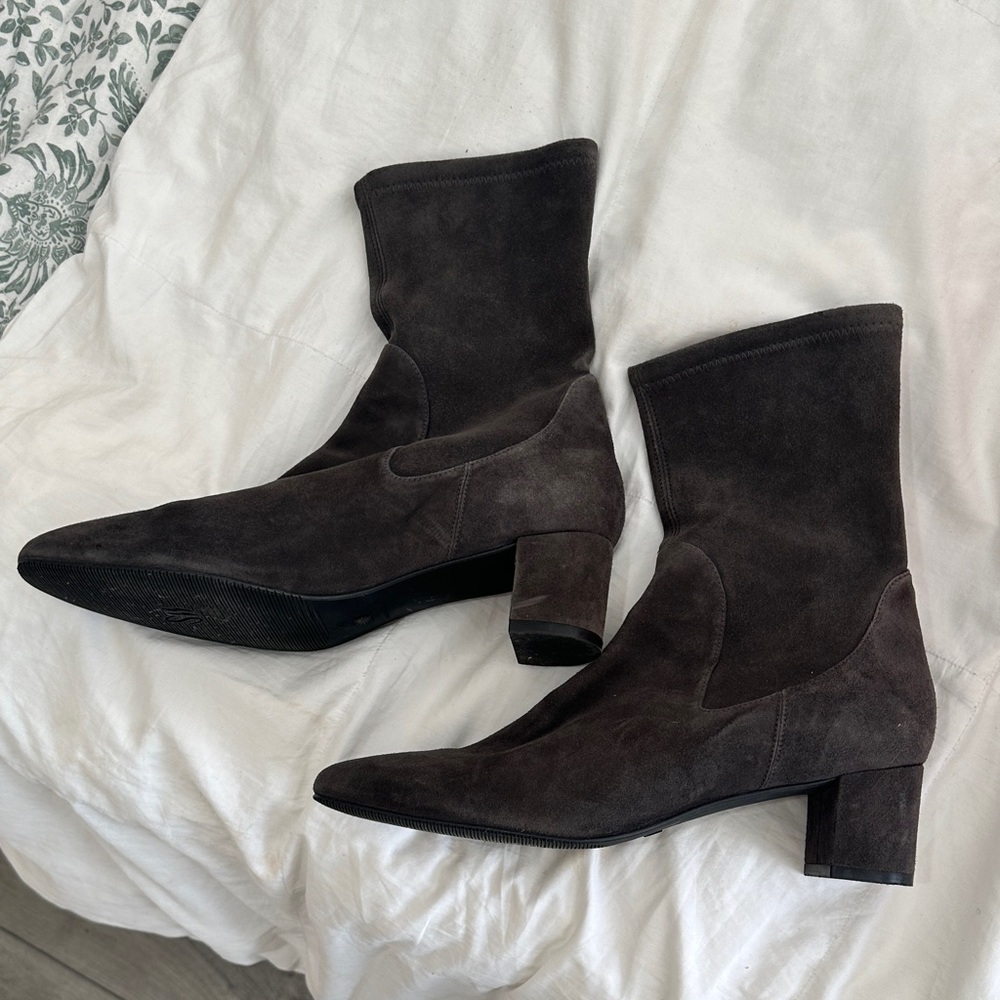 Stuart Weitzman 11.5 stretch gray Suede Ankle Boots